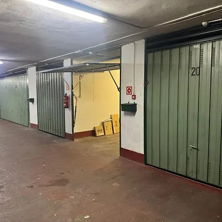 Apto Recien Reformado Con Garaje Privado דירה